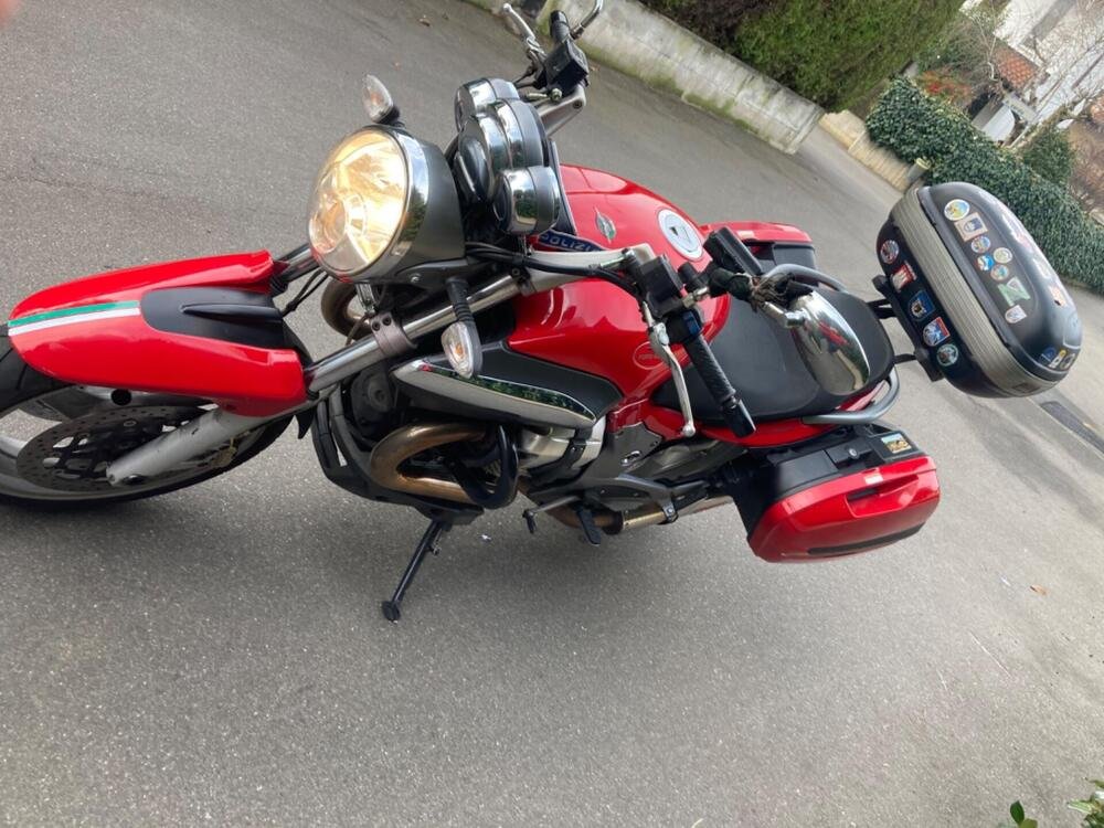 Moto Guzzi Breva 1200 (4)