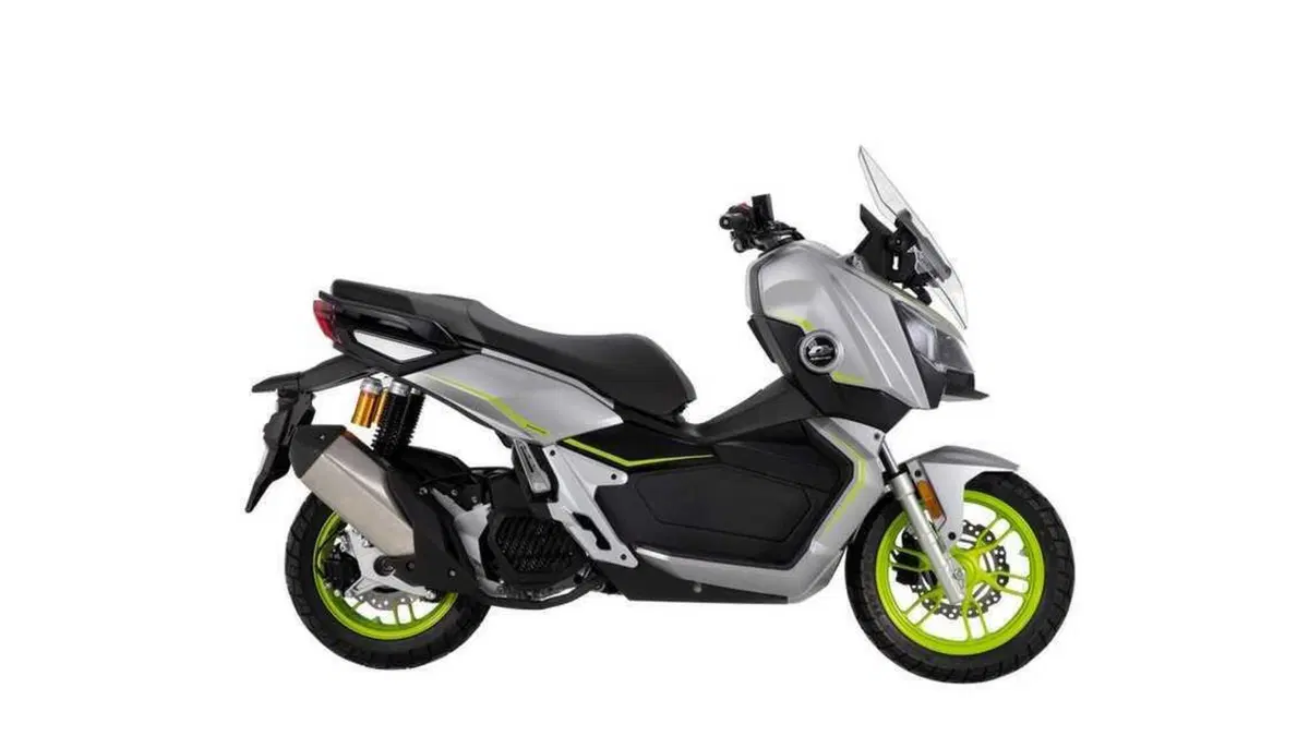 QJ Motor ATR 125 ATR 125 (2024) (4)