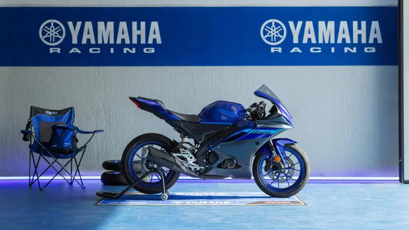 Yamaha YZF R125 (2023 - 26) (2)