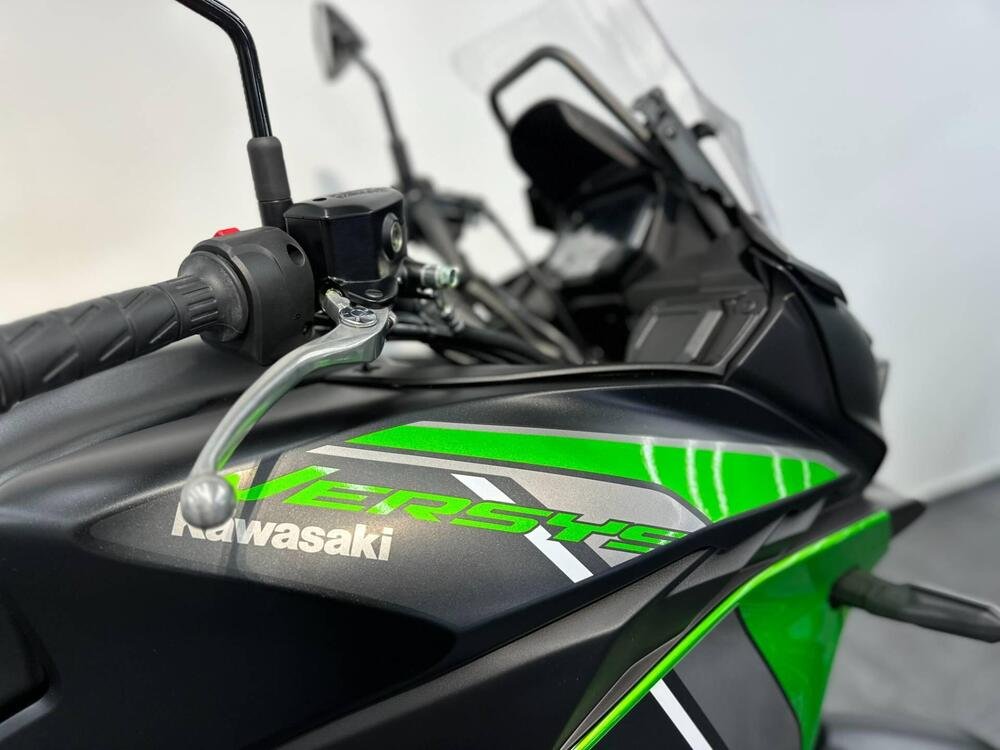 Kawasaki Versys 650 (2021 - 24) (4)