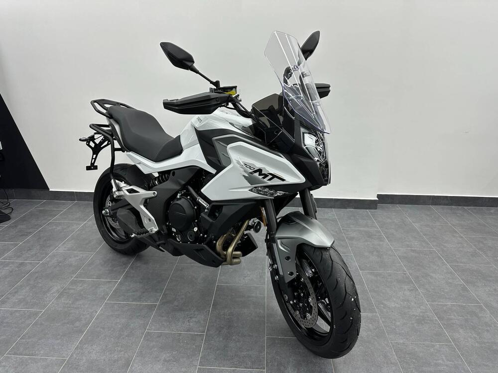 CFMOTO 700MT (2024)