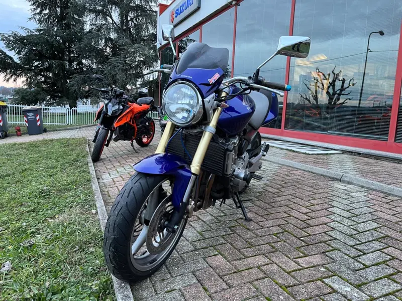 Honda Hornet 600 (2005 - 06) (5)