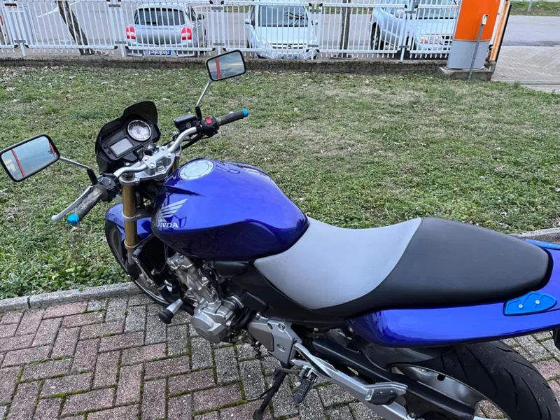 Honda Hornet 600 (2005 - 06) (9)