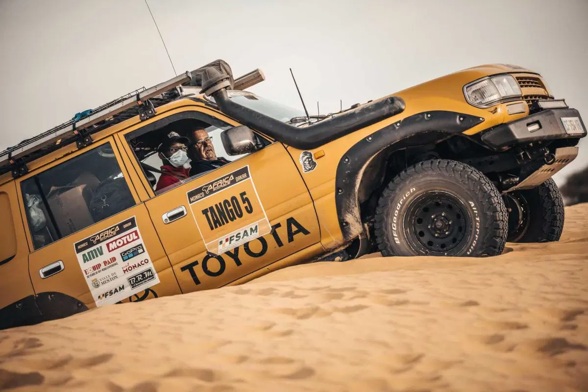 Africa Eco Race D8. Bolla di caos. Ma erano solo brividi! [VIDEO e GALLERY] (30)
