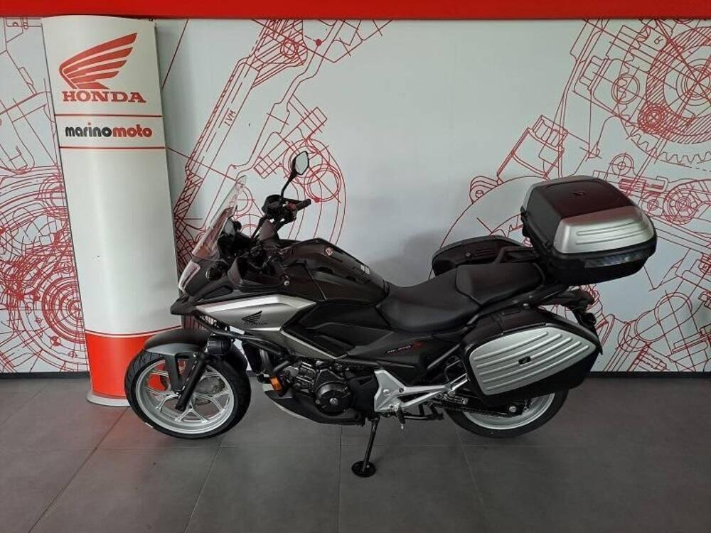 Honda NC 750 X DCT ABS Travel Edition (2016 -17) (2)