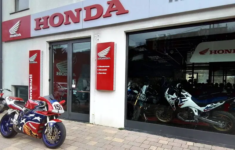Ducati 996 Biposto (1998 - 01) (3)