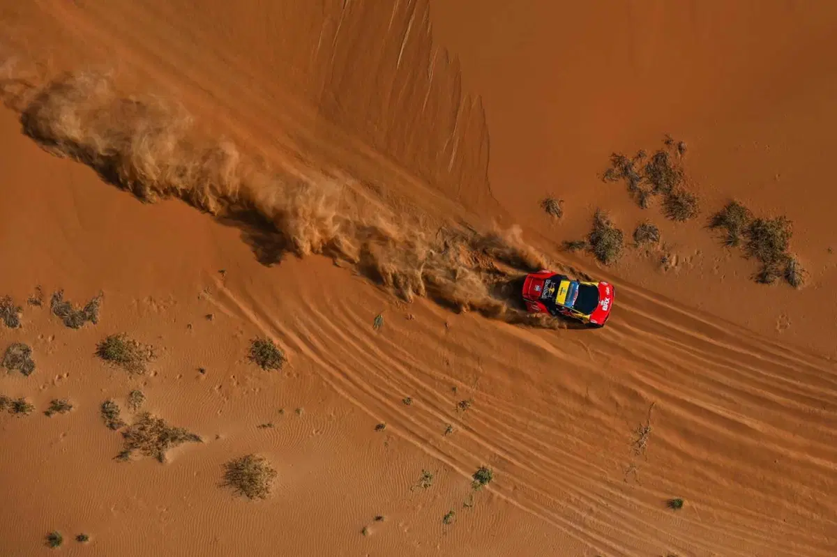 Dakar 24. D6. 48H #1. Sainz Demonio, Brabec consistent [GALLERY] (11)
