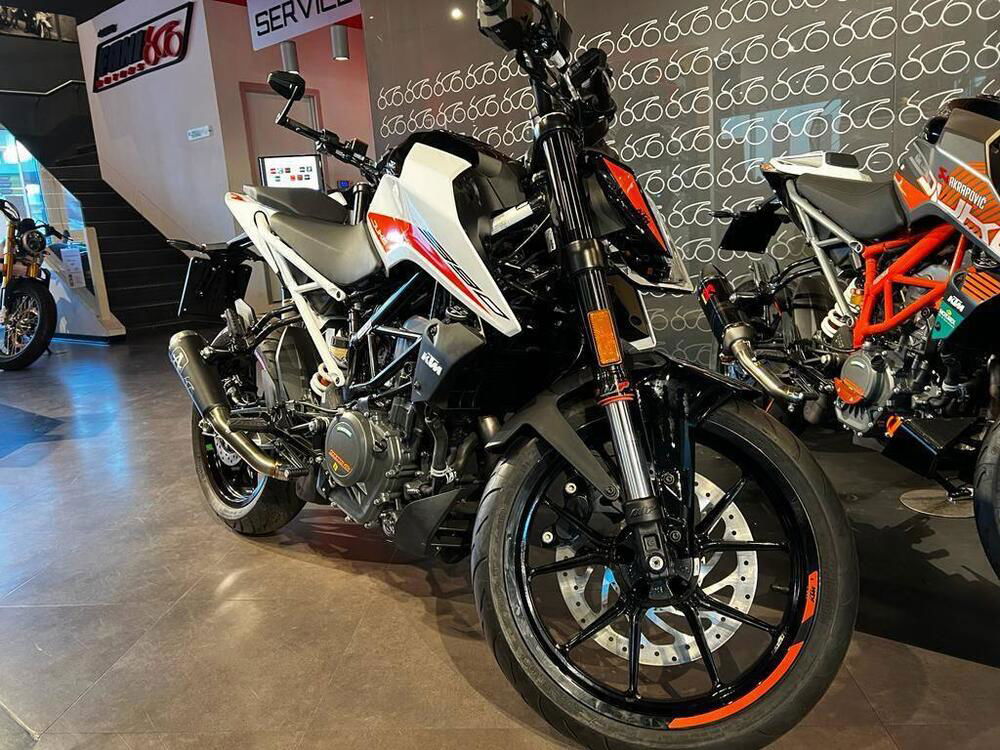 KTM 390 Duke (2021 - 23) (2)