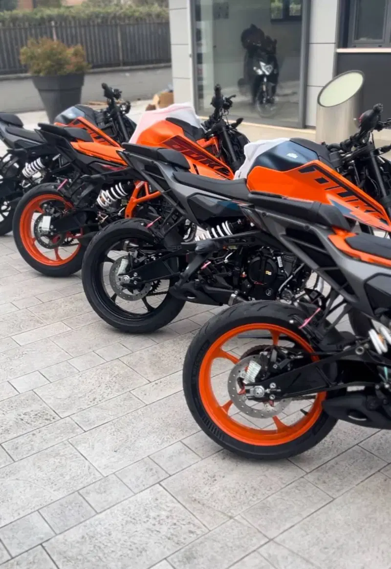 KTM 125 Duke (2024 - 25) (2)