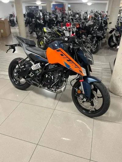 KTM 125 Duke (2024 - 25) nuova