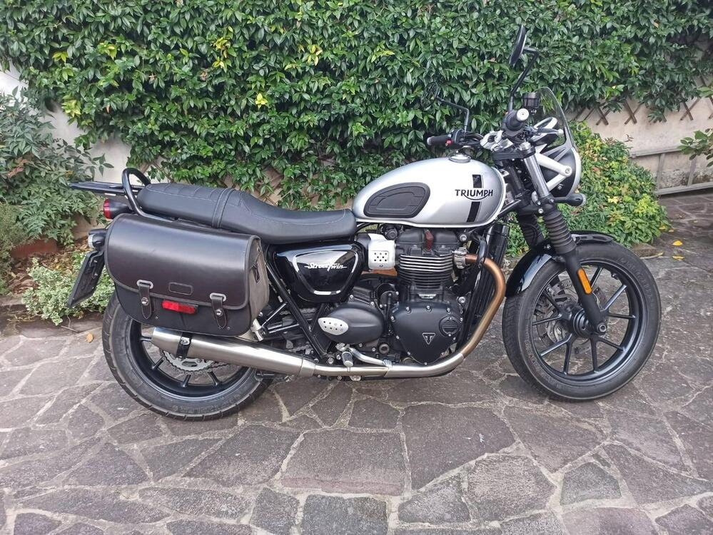 Triumph Street Twin 900 (2017 - 18) (2)