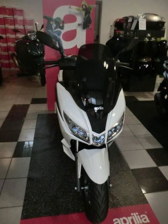 Aprilia SXR 50 (2021 - 24) (4)