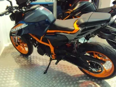 KTM 390 Duke (2024 - 25) nuova