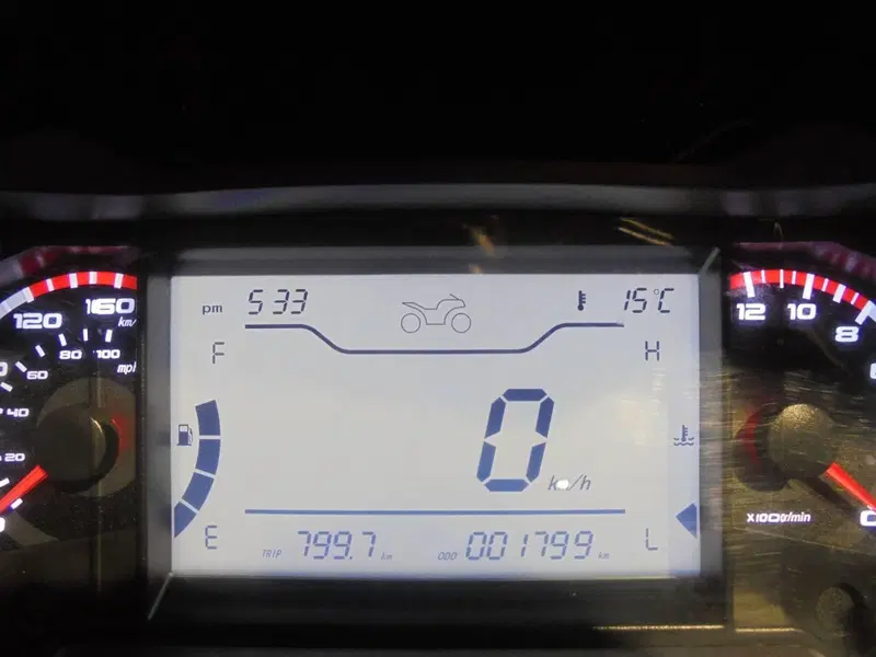 Over Brera 300 (2021 - 23) (3)