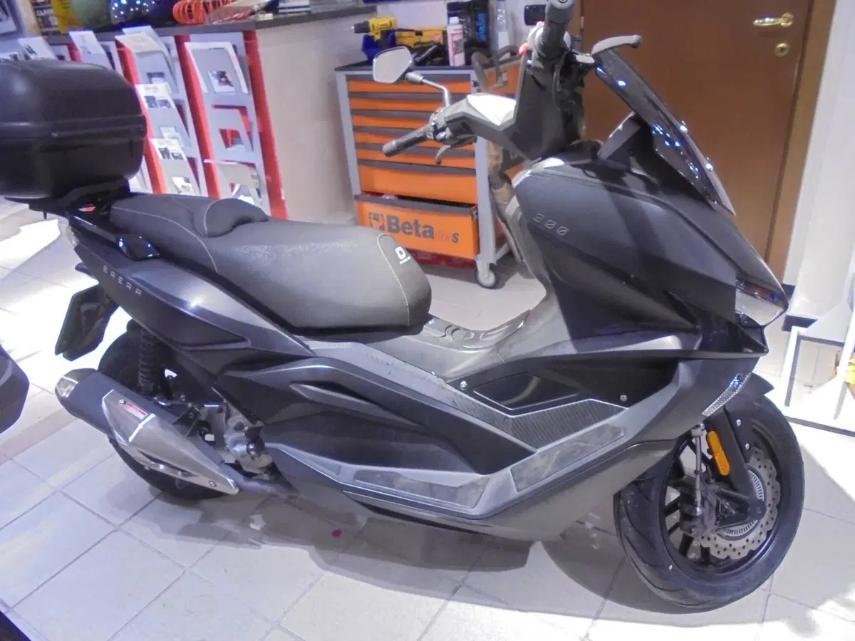 Over Brera 300 (2021 - 23) (5)