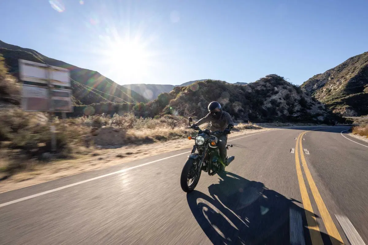 Royal Enfield Shotgun 650 TEST: Coast to Coast, spendendo il giusto. Impressioni di guida e prezzo [VIDEO E GALLERY] (16)