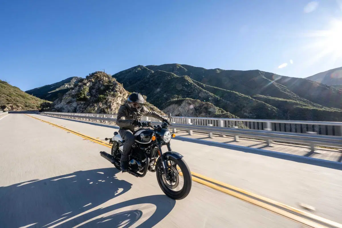 Royal Enfield Shotgun 650 TEST: Coast to Coast, spendendo il giusto. Impressioni di guida e prezzo [VIDEO E GALLERY] (19)