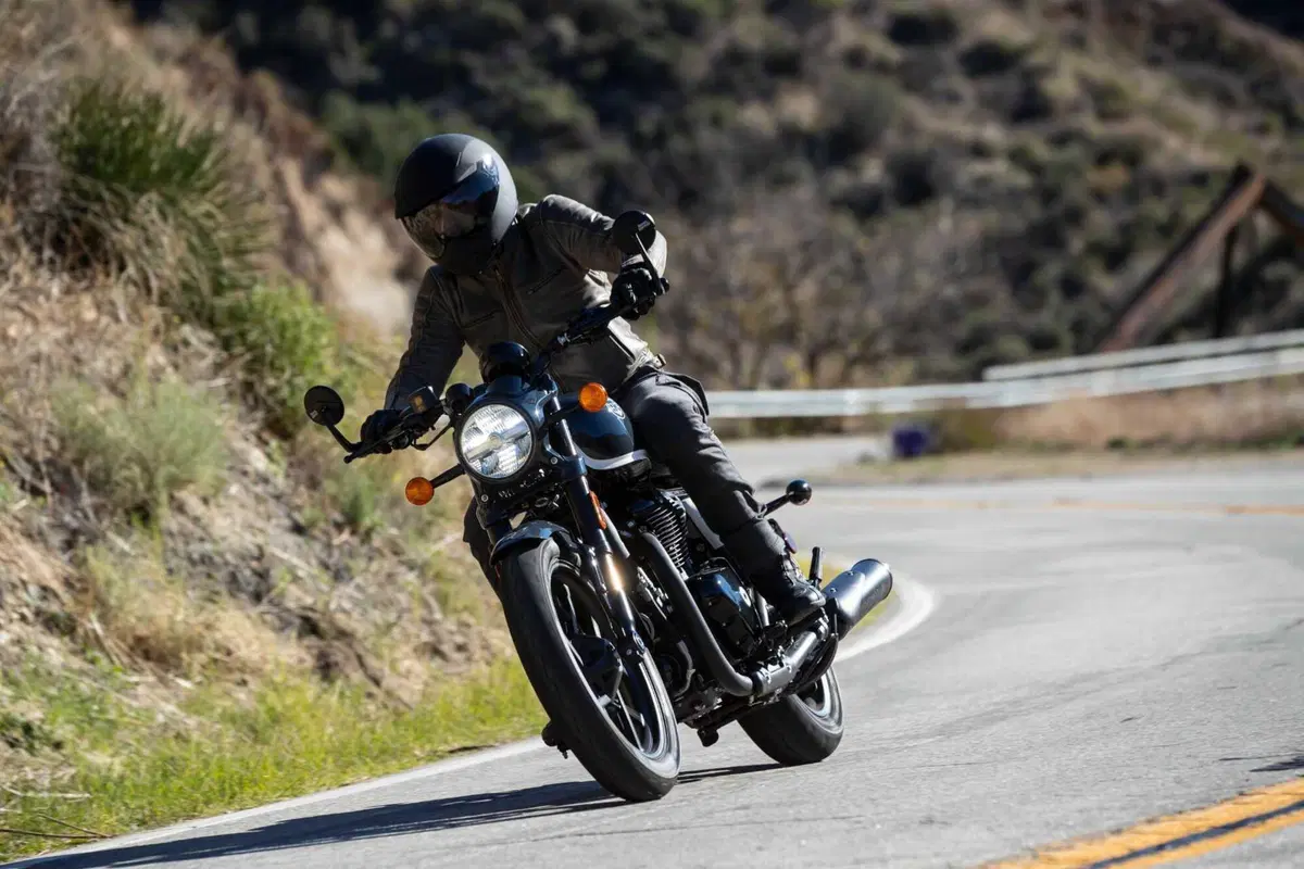 Royal Enfield Shotgun 650 TEST: Coast to Coast, spendendo il giusto. Impressioni di guida e prezzo [VIDEO E GALLERY] (37)