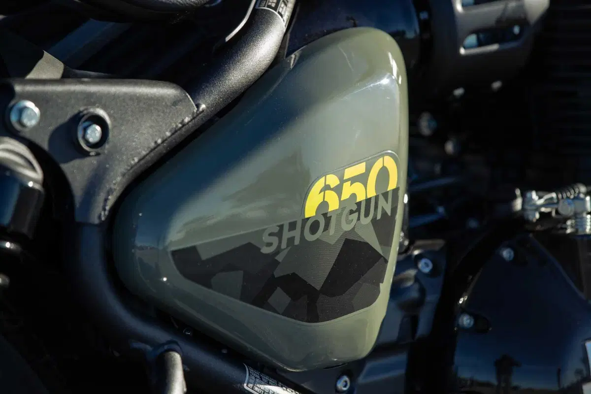 Royal Enfield Shotgun 650 TEST: Coast to Coast, spendendo il giusto. Impressioni di guida e prezzo [VIDEO E GALLERY] (14)