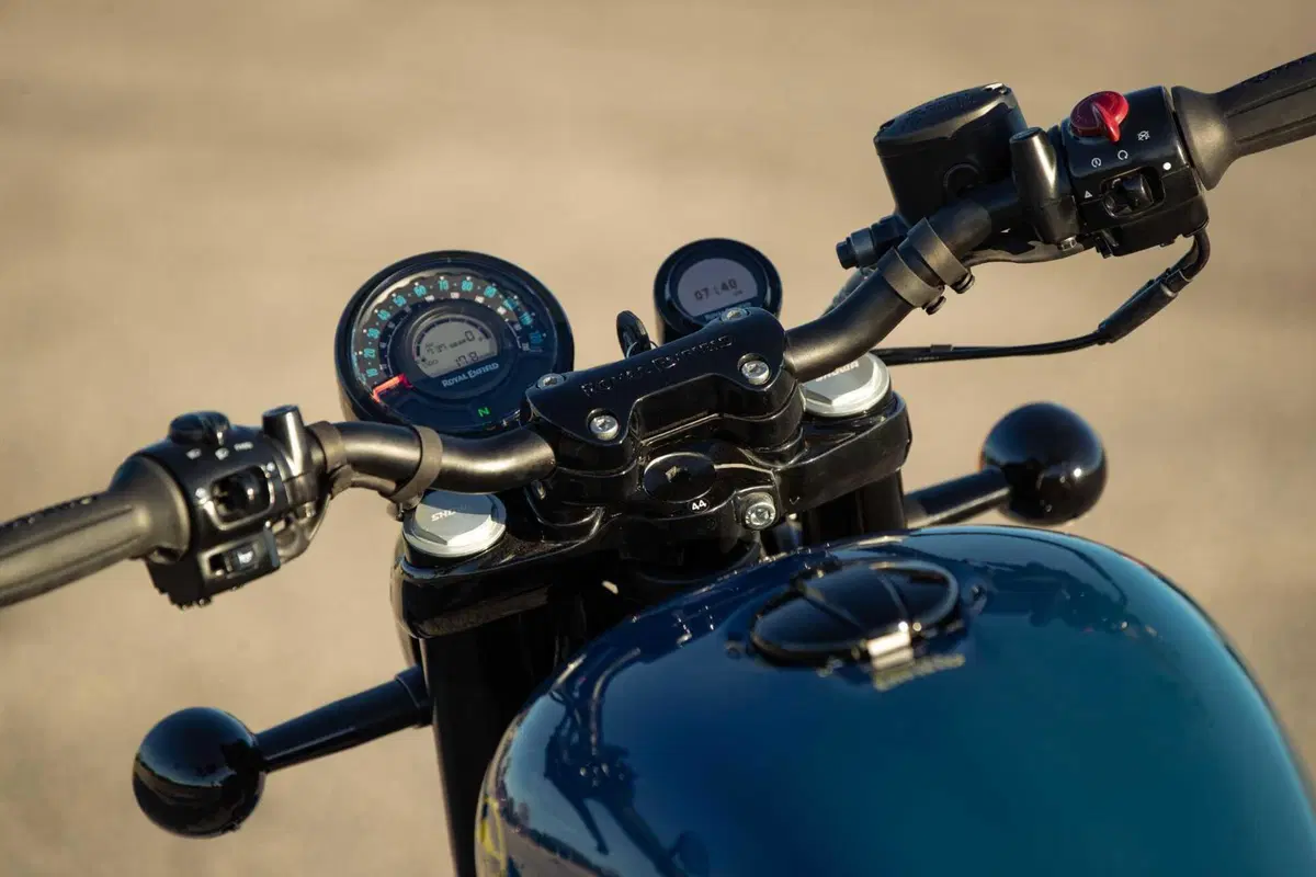Royal Enfield Shotgun 650 TEST: Coast to Coast, spendendo il giusto. Impressioni di guida e prezzo [VIDEO E GALLERY] (18)
