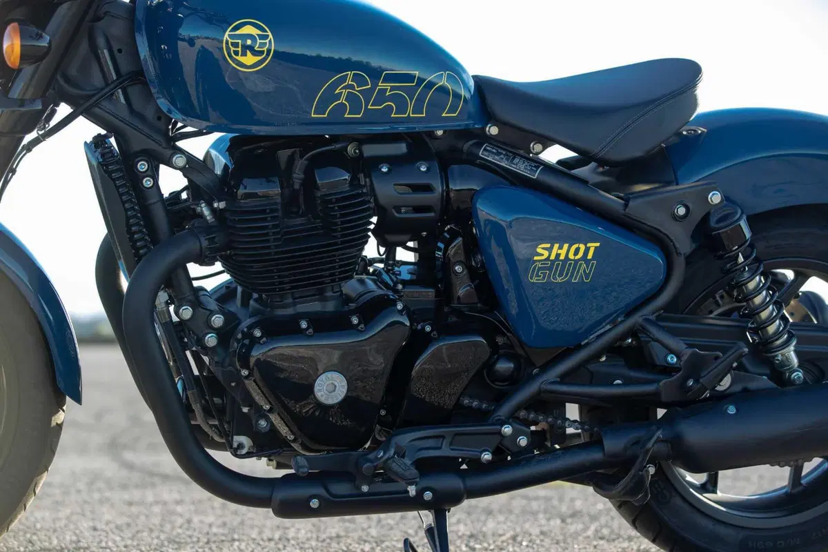 Royal Enfield Shotgun 650 TEST: Coast to Coast, spendendo il giusto. Impressioni di guida e prezzo [VIDEO E GALLERY] (22)