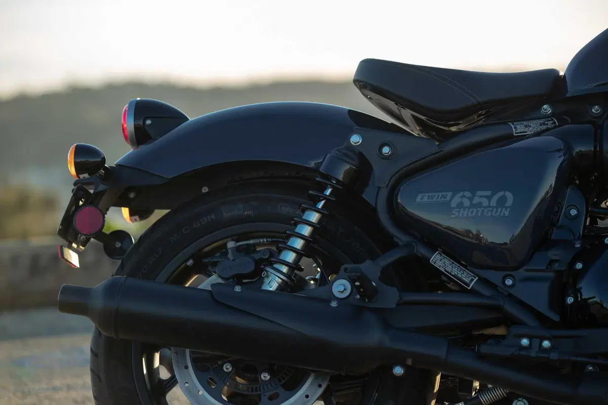Royal Enfield Shotgun 650 TEST: Coast to Coast, spendendo il giusto. Impressioni di guida e prezzo [VIDEO E GALLERY] (63)