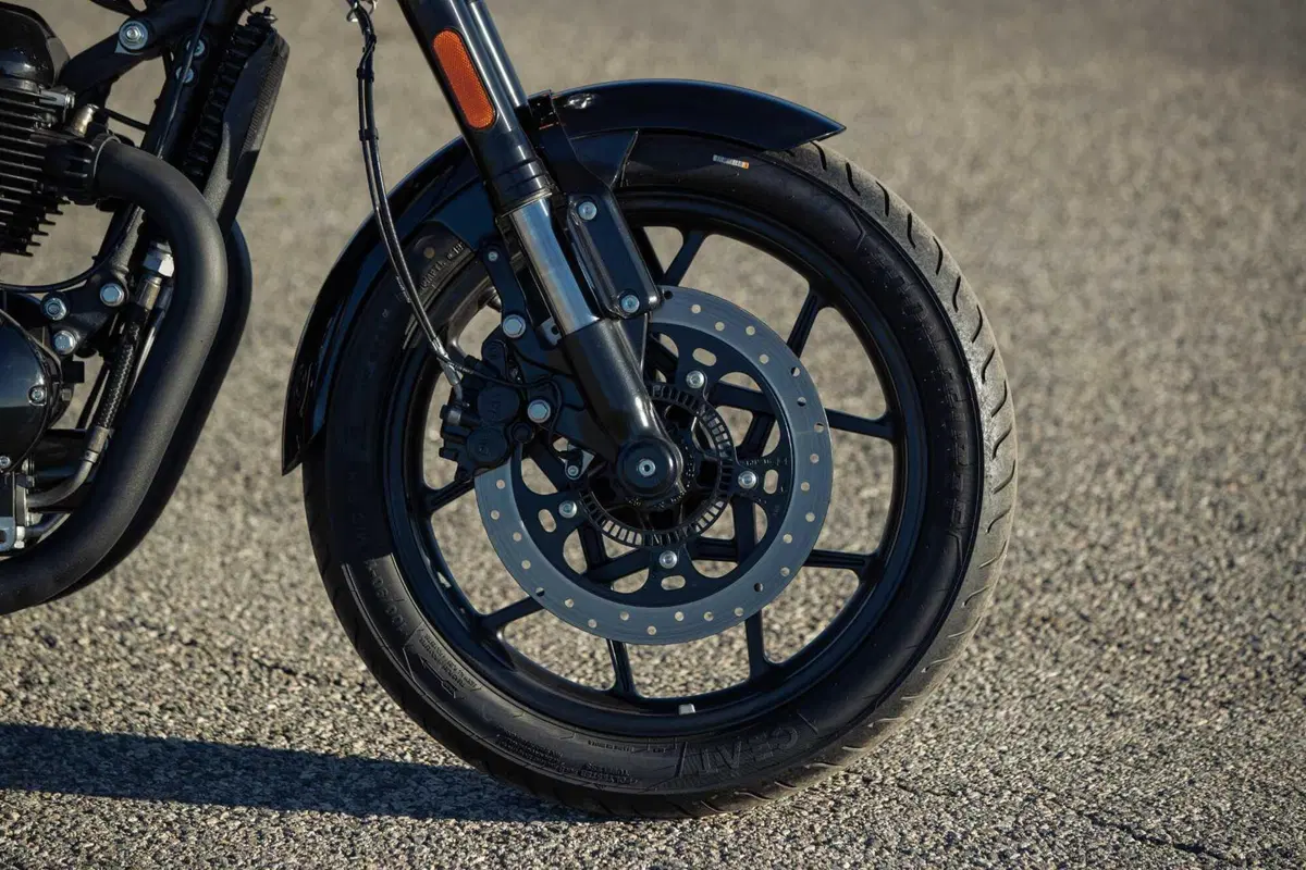 Royal Enfield Shotgun 650 TEST: Coast to Coast, spendendo il giusto. Impressioni di guida e prezzo [VIDEO E GALLERY] (72)