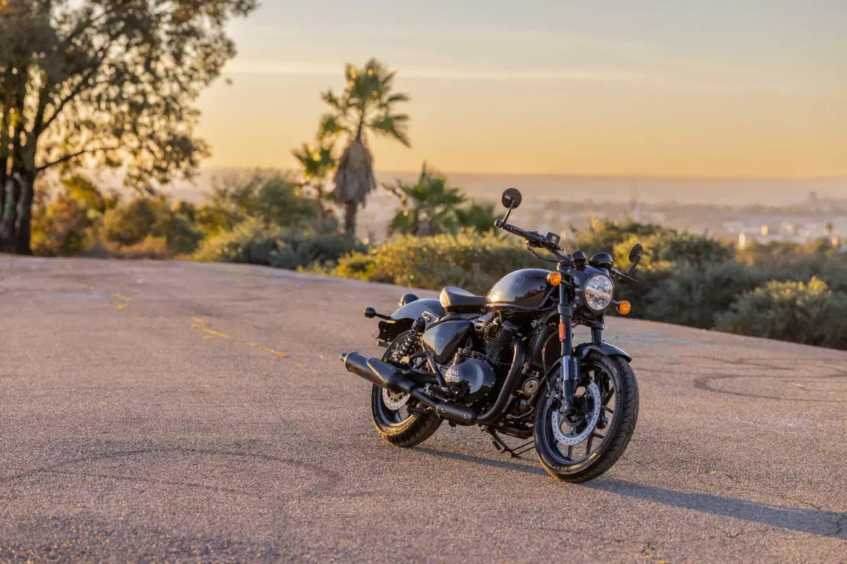 Royal Enfield Shotgun 650 TEST: Coast to Coast, spendendo il giusto. Impressioni di guida e prezzo [VIDEO E GALLERY] (22)