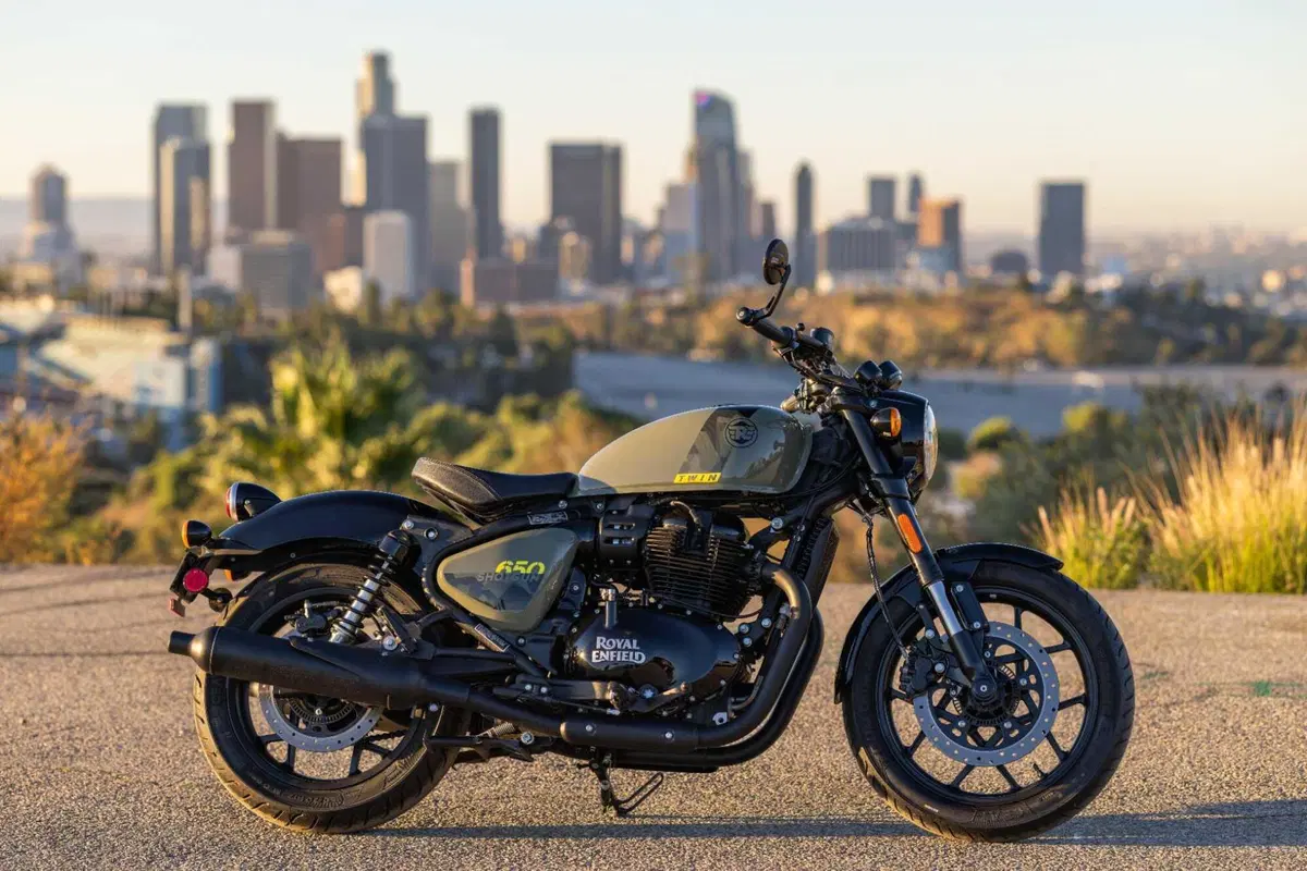 Royal Enfield Shotgun 650 TEST: Coast to Coast, spendendo il giusto. Impressioni di guida e prezzo [VIDEO E GALLERY] (23)