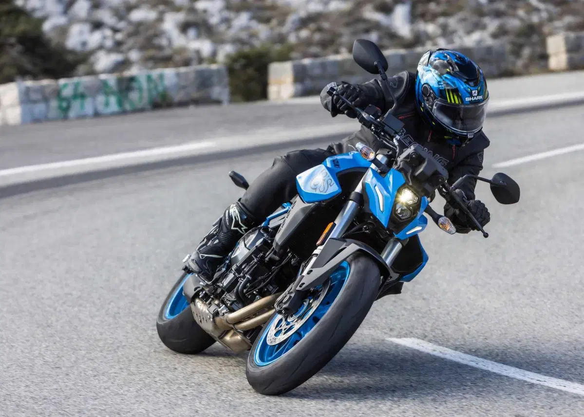 Suzuki al Motor Bike Expo di Verona con tre anteprime nazionali (2)