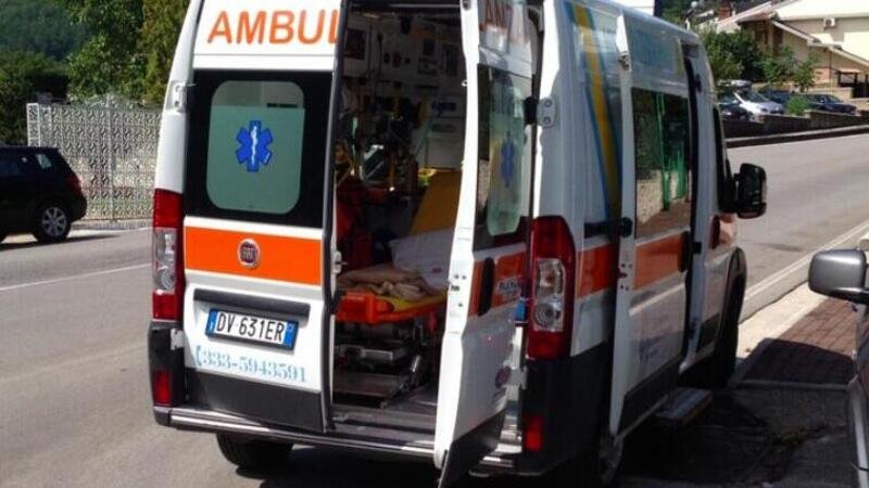 Incidente fatale in Sardegna: moto si schianta contro un&rsquo;automobile
