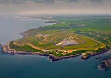 Divieto di ingresso alle moto elettriche nel circuito di Anglesey. È il primo di una lunga serie?