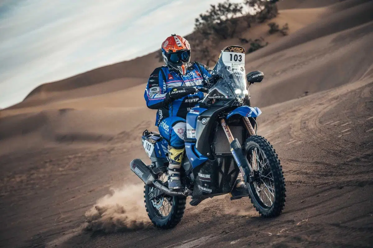 Africa Eco Race D3. Botturi in carena