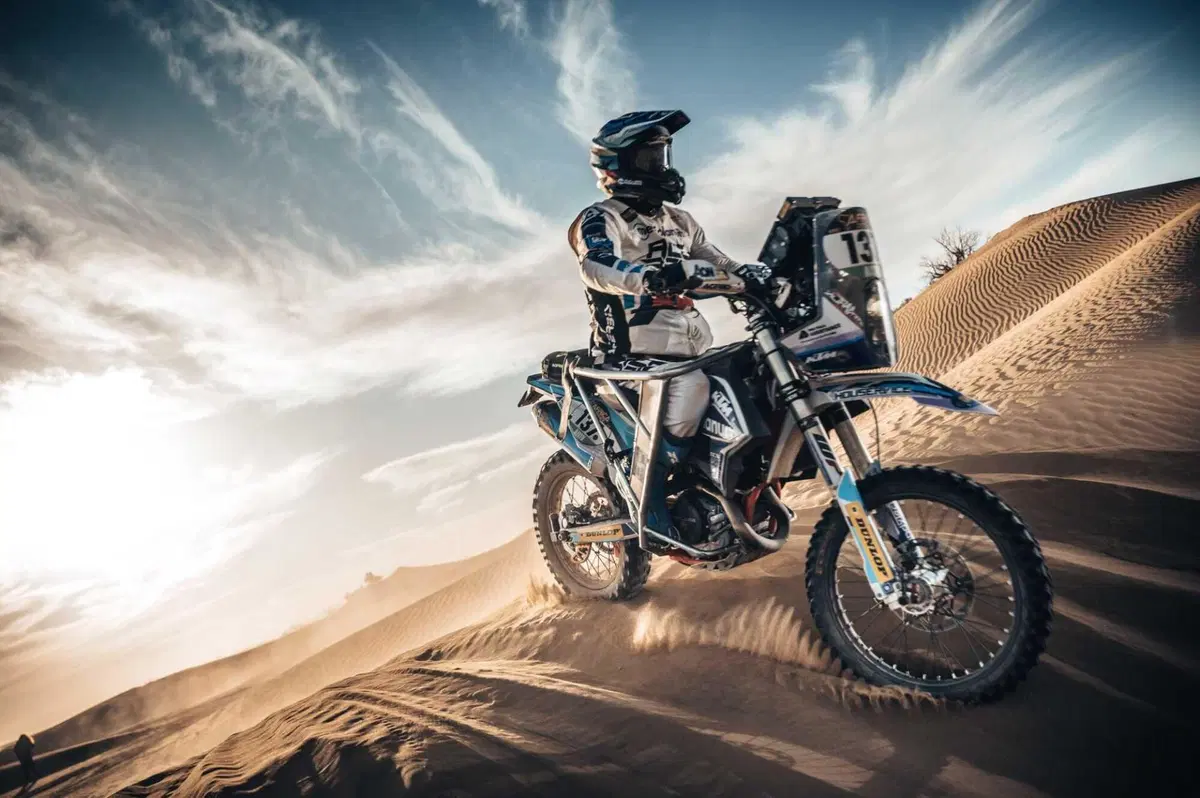 Africa Eco Race D3. Botturi in carena (7)