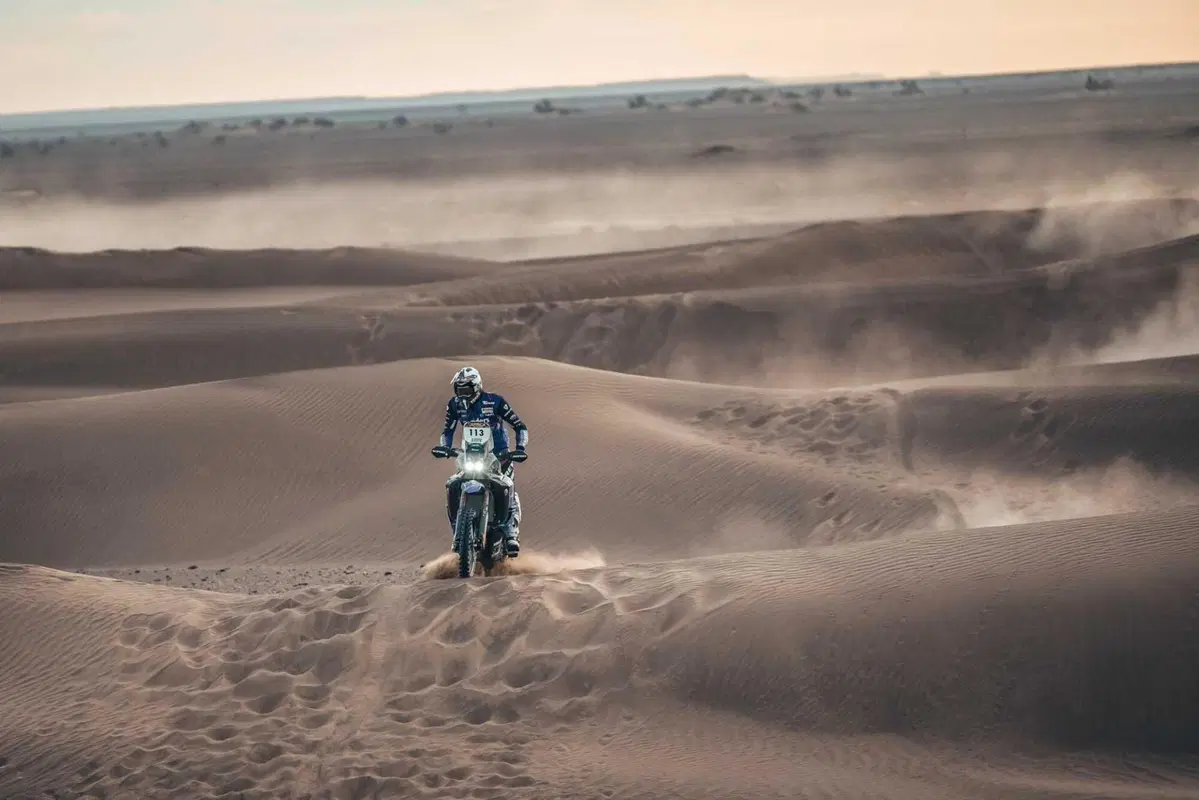 Africa Eco Race D3. Botturi in carena (13)