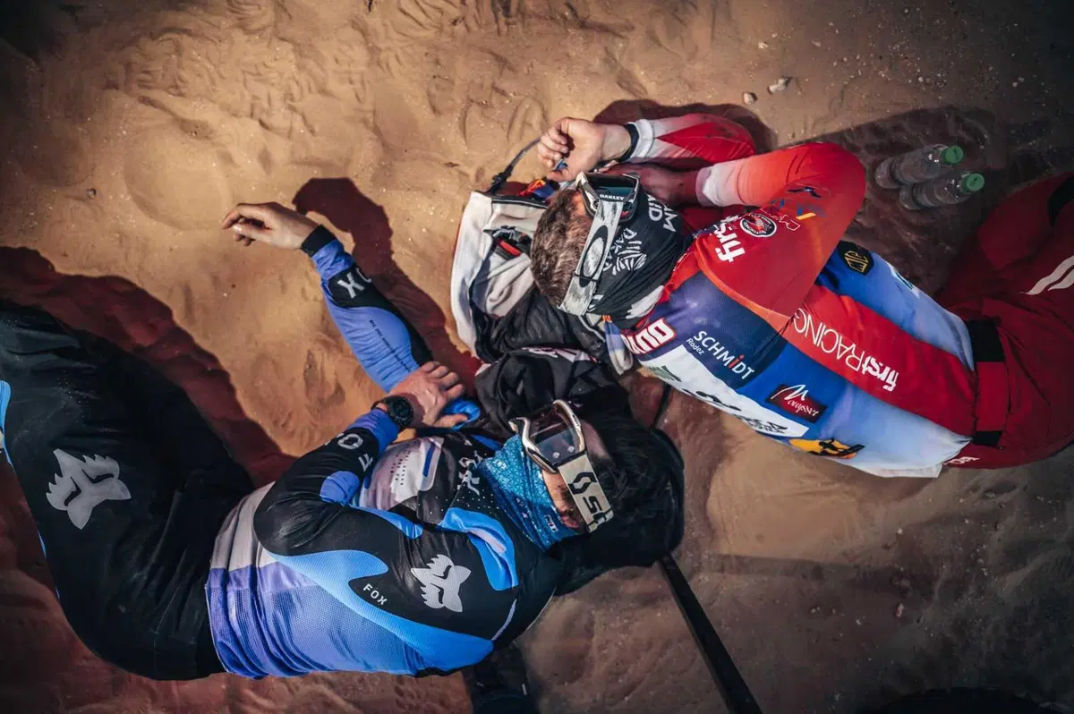 Africa Eco Race D7. Botturi & Colpi di Scena [VIDEO e GALLERY] (11)