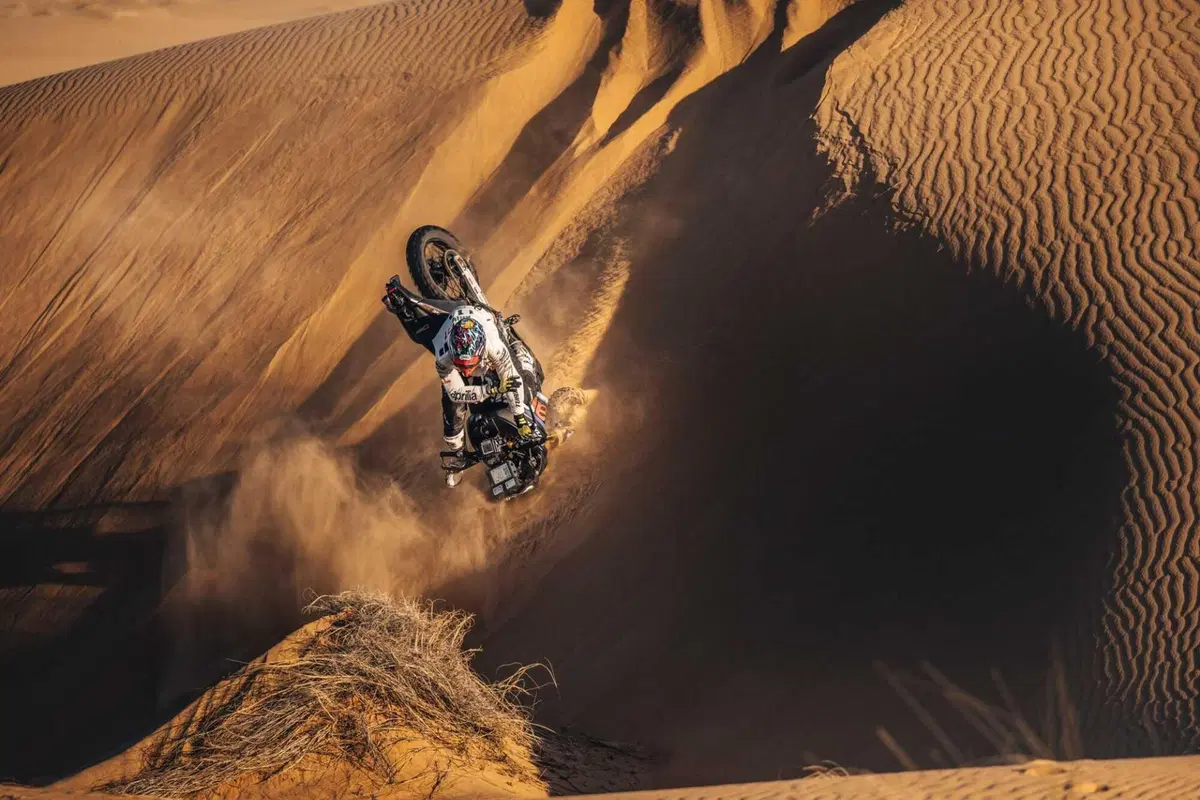 Africa Eco Race D9. Giallo Botturi a Chinguetti, siamo oltre il limite! [VIDEO e GALLERY] (3)