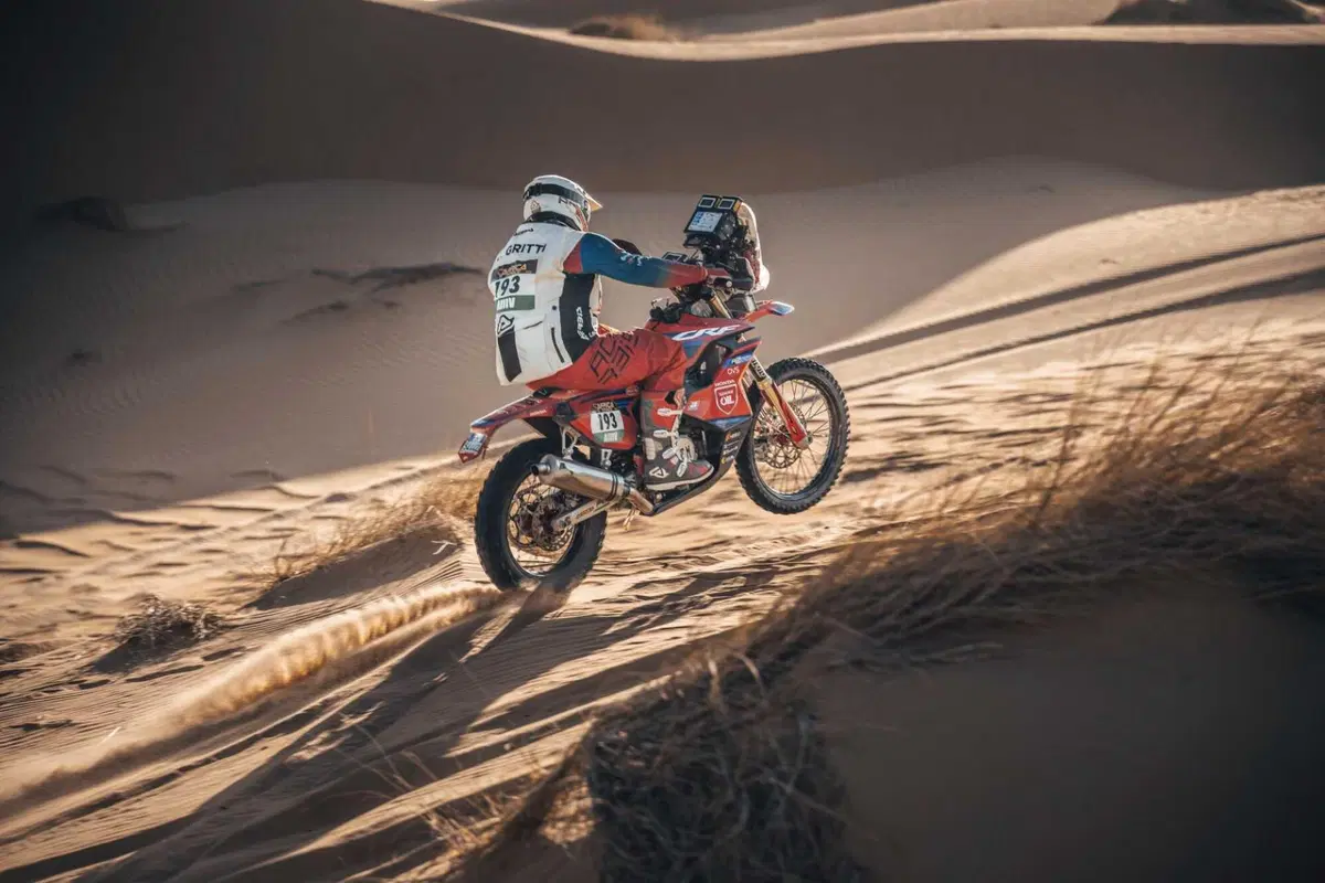Africa Eco Race D9. Giallo Botturi a Chinguetti, siamo oltre il limite! [VIDEO e GALLERY] (9)