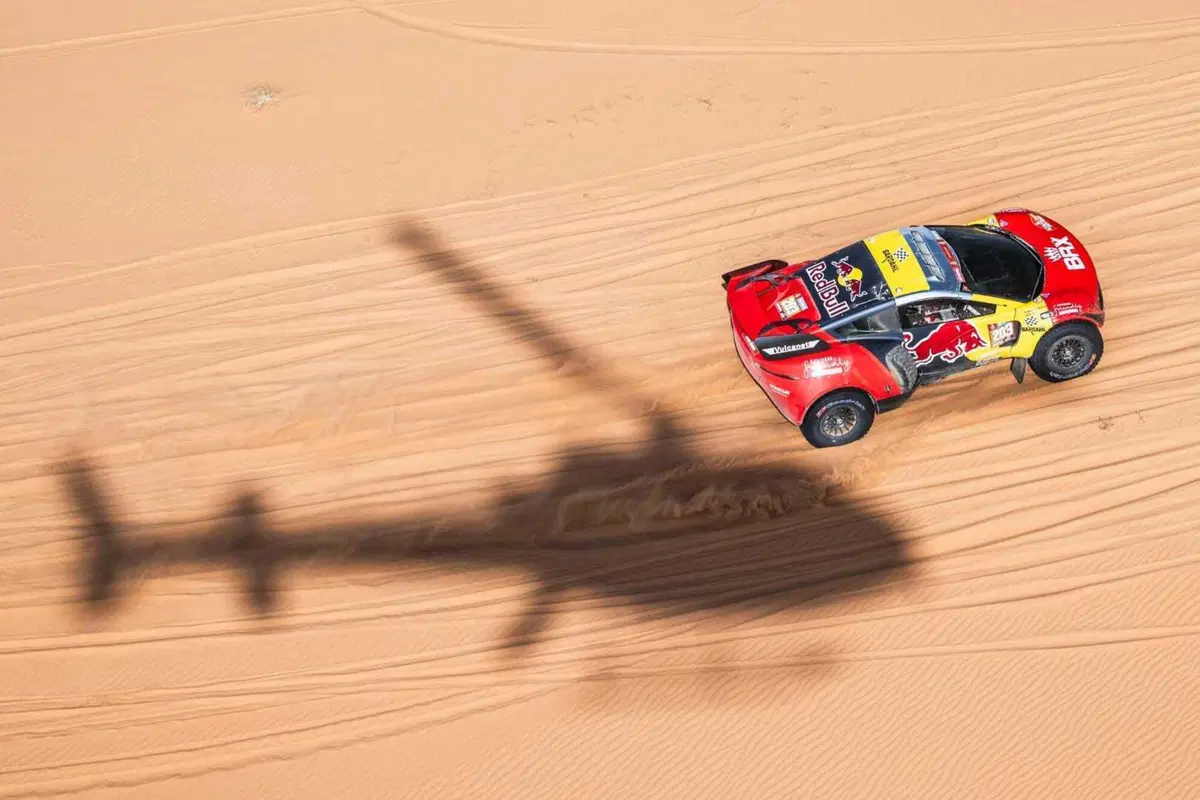 Dakar 24. S9. Al Ula. Attacco Honda, protezione Audi [GALLERY] (13)