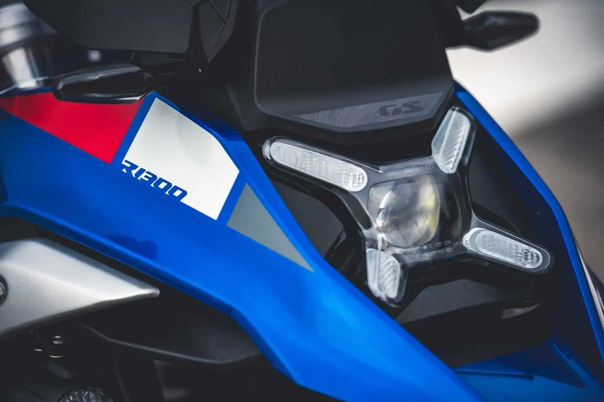 BMW R1300GS VS R1250GS, la SFIDA! Velocità, accelerazione, peso, consumi: tutta la verità [VIDEO] (33)