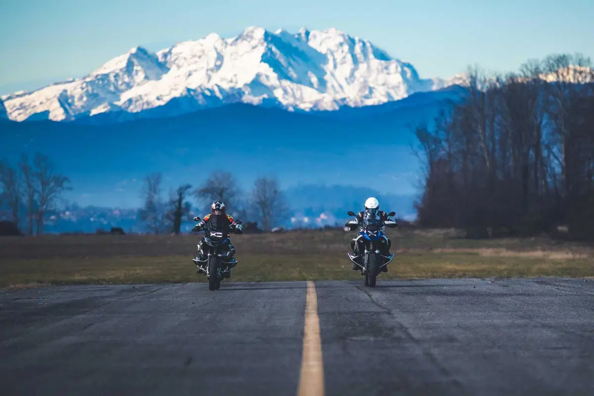 BMW R1300GS VS R1250GS, la SFIDA! Velocità, accelerazione, peso, consumi: tutta la verità [VIDEO] (49)
