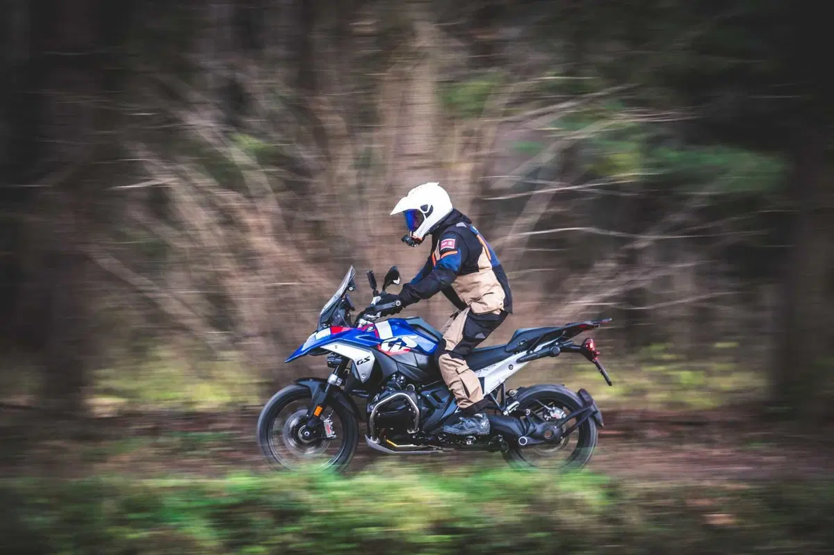 BMW R1300GS VS R1250GS, la SFIDA! Velocità, accelerazione, peso, consumi: tutta la verità [VIDEO] (78)