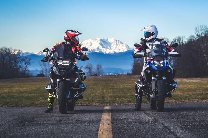 Le due GS durante i rilevamenti in pista a Varese