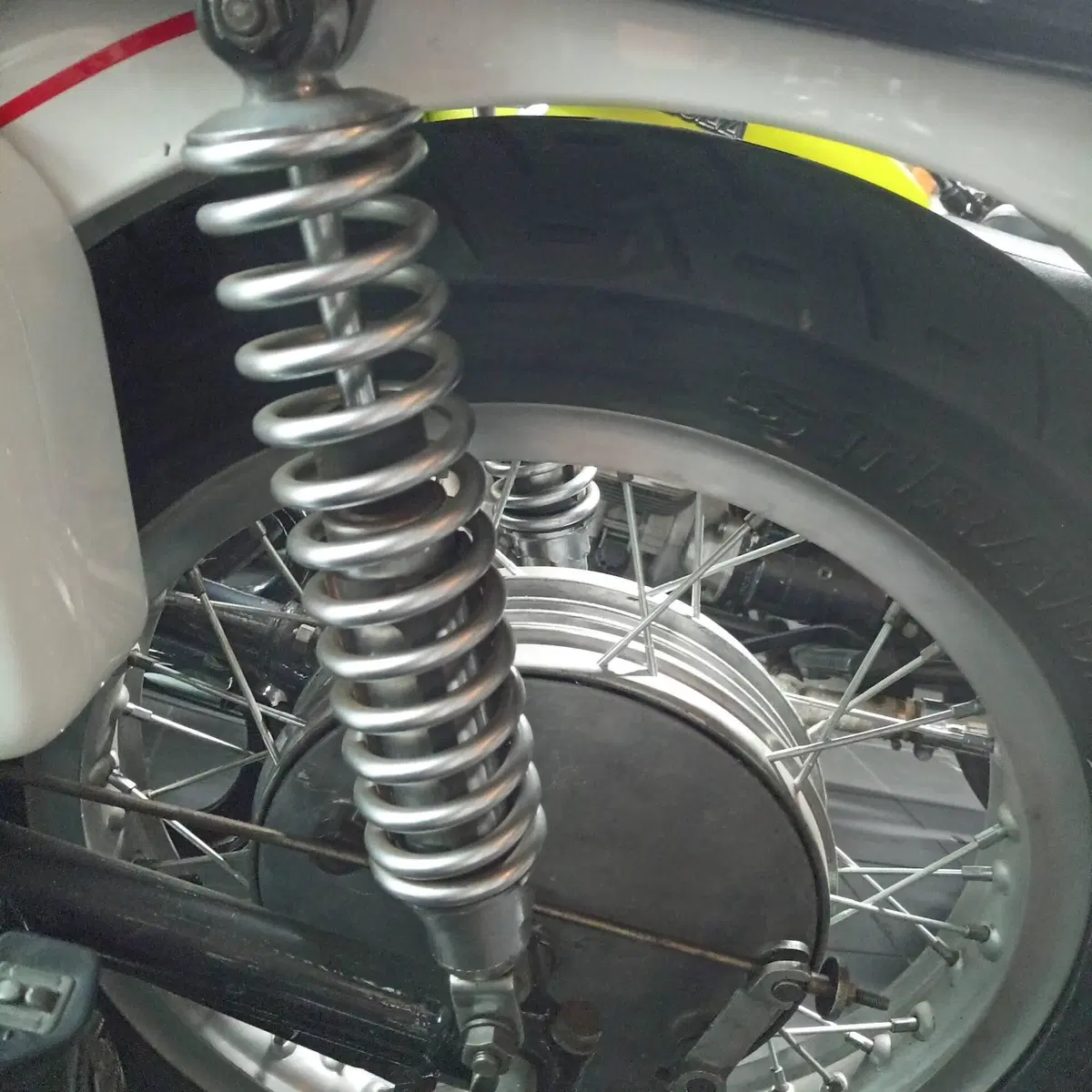 Moto Guzzi v 7 (4)