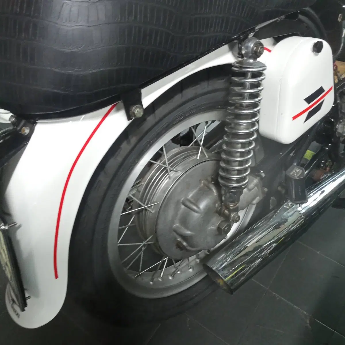 Moto Guzzi v 7 (5)