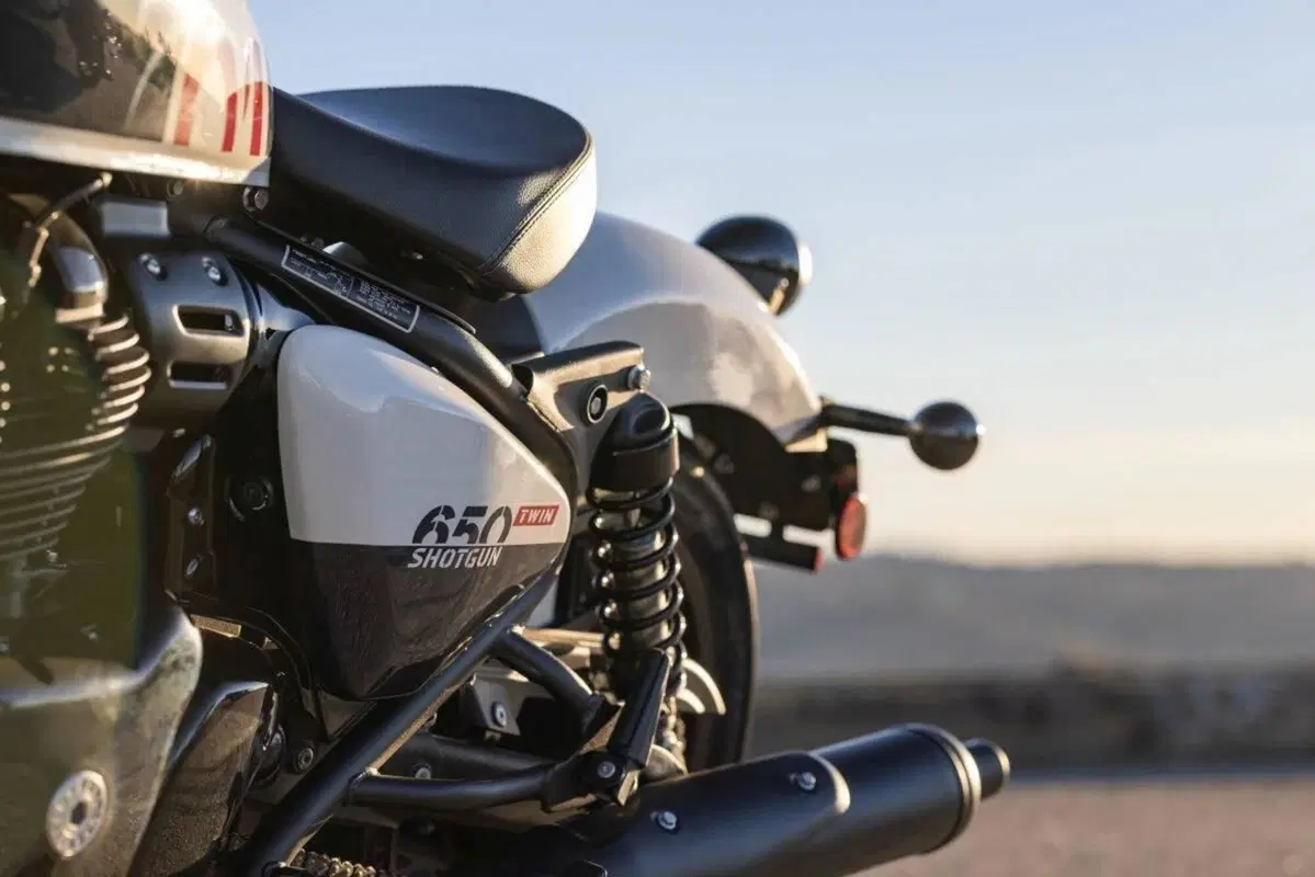 Royal Enfield Shotgun 650 (2024 - 26) (2)