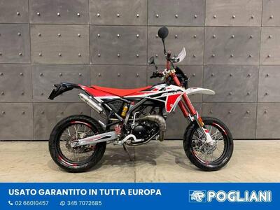 Moto 50cc Fantic XM Compétition Supermotard 2023.