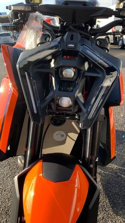 KTM 1390 Super Duke R Evo (2024) (4)