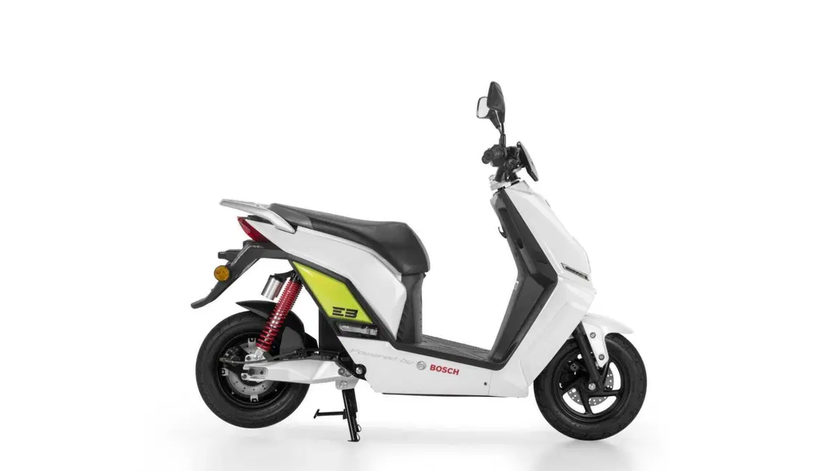 Lifan E3 E3 (2018 - 26) (2)