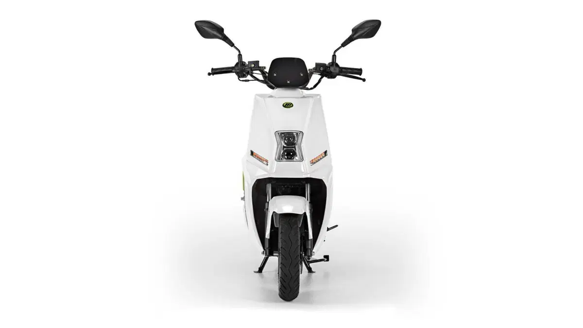 Lifan E3 E3 (2018 - 26) (8)